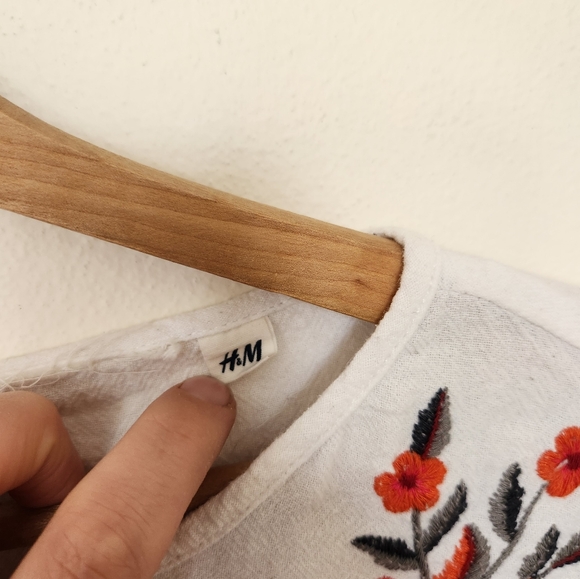 Ukrainian Style Top From H&M Medium - Picture 3 of 7